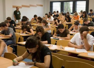 Entre els nervis i la il·lusió: els estudiants encaren les PAU 2026 després d’un curs de sacrificis Examen de la selectivitat al Baix Empordà | Imatge d'arxiu