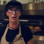 VÍDEO | El comerç ganxó promociona la nova exposició de l’Espai Thyssen