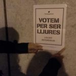 Diumenge d’encartellades pel referèndum al Baix Empordà