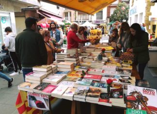 Palamós dona el tret de sortida als actes centrals de Sant Jordi amb una àmplia programació Diada de Sant Jordi a Palamós l'any 2018