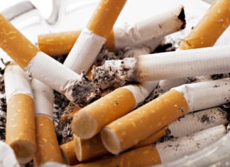 Les comarques gironines lideren el consum de tabac a Catalunya malgrat la caiguda històrica de fumadors