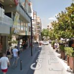 Una pilona impedeix l’accés al carrer Dídac Garrell de Palamós