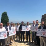 El PDeCAT exigeix a Pedro Sánchez que anul·li les llicències per extreure corall vermell