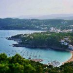 La 95a Travessia de la Badia de Llafranc retrà homenatge a Raül Romeva La Badia de Llafranc en una imatge d'arxiu