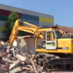 Es canviarà la gespa del camp de futbol de Calonge quan acabin les obres dels vestidors