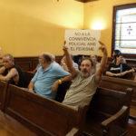 Veïns de la Bisbal demanen protecció enfront els atacs ultres