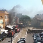 Una incidència elèctrica obliga a desallotjar un centenar de persones del restaurant ‘La Gamba’ de Palamós Els Bombers han desallotjat el local per precaució. Foto: Miquel Strubell