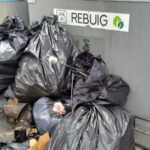 Guíxols des del Carrer-Entesa denuncia les escombraries, que estan “al límit” a Sant Feliu