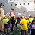 Torroella enfila el Montgrí per reclamar la llibertat de Dolors Bassa Moment del ball dels gegants dalt del Castell de Torroella de Montgrí | Imatge de Joan Gasull
