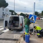 Pals renova la senyalització viària de zona de la platja