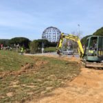 Ja s’ha instal·lat l’escultura de Clemente Ochoa a la rotonda de Calonge