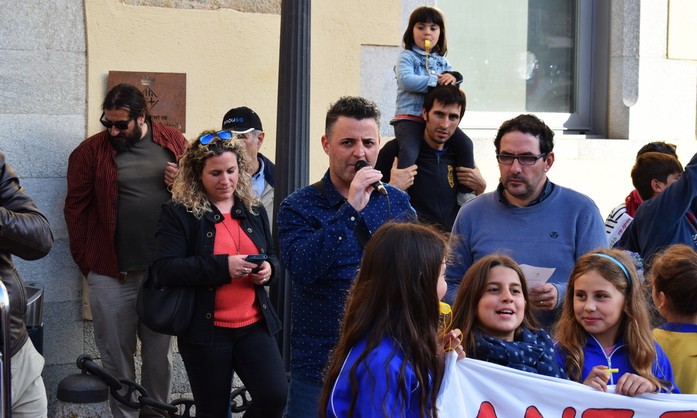 Manifestació Escola Gaziel a Sant Feliu de Guíxols