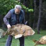 El castell de Calonge acull dues exposicions d’art d’Emili Armengol i pintors de la Llombardia