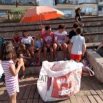 Recollida de brossa a Sa Riera, a Begur, impulsada per joves estiuejants privat:-recollida-de-brossa-a-sa-riera,-a-begur,-impulsada-per-joves-estiuejants
