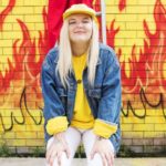 Tones and I empata en números 1 amb Rihanna i Whitney Houston al Regne Unit tones-and-i-empata-en-numeros-1-amb-rihanna-i-whitney-houston-al-regne-unit