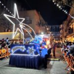 Milers de nens i nenes omplen els carrers de Palafrugell i el port de Llafranc per donar la benvinguda als Reis d’Orient privat:-milers-de-nens-i-nenes-omplen-els-carrers-de-palafrugell-i-el-port-de-llafranc-per-donar-la-benvinguda-als-reis-d’orient