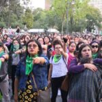 Palafrugell grava la seva performance de “Un violador en tu camino” Dones assajant la performance "Un violador en tu camino" a Mèxic | Imatge de Wotancito a Wikipèdia