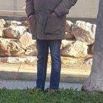 Sortir a passejar la cabra per Palafrugell, no és excusa per trencar el confinament per coronavirus Cabra a Palafrugell per trencar el confinament | Imatge dels Mossos d'Esquadra