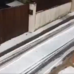 Una gran calamarsada deixa els carrers blancs a Calonge i l’Estartit