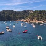 El Club Nàutic Aiguablava de Begur organitza una recollida de plàstics amb kayak Aiguablava en una imatge d'arxiu del consistori ara que el Baix Empordà entra a la "nova normalitat"