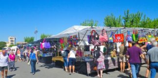 Platja d’Aro rep 133 sol·licituds pel nou mercat setmanal, però no es valoraran fins al 2026 mercat de platja d'aro