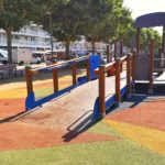 Palamós instal·la el primer parc infantil adaptat a la diversitat funcional Parc infantil adaptat a la diversitat funcional | Imatge de l'Ajuntament de Palamós