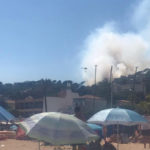 Estabilitzat un incendi amb l’intervenció de 17 dotacions terrestres dels Bombers a Sant Feliu de Guíxols Incendi a Sant Feliu de Guíxols | Imatge dels Bombers