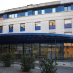 L’Hospital de Palamós cancel·la les operacions que requereixin ingrés i restringeix les visites.