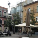 El Baix Empordà és la tercera comarca on han tancat més empreses per la Covid La Plaça Nova de Palafrugell amb els bars tancats a causa de la pandèmia del coronavirus al Baix Empordà | Imatge d'arxiu