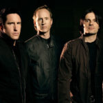 nine-inch-nails-presenten-la-seva-propia-mascareta-amb-missatges-intercanviables