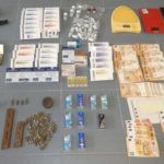 Quatre detinguts per cultivar marihuana en búnquers d’un mas de Fonteta Armes, diners i material comissat | Imatge dels Mossos d'Esquadra