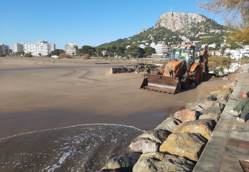 L'Estartit després del temporal d'aquest cap de setmana del 28 i 29 de Novembre 2020 | Imatge cedida a Ràdio Capital de l'Empordà