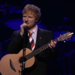 Ed Sheeran estrena ‘Visiting Hours’ durant un funeral ed-sheeran-estrena-‘visiting-hours’-durant-un-funeral