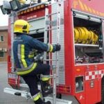 A Palafrugell, un habitatge es queda sense llum a causa d’un incendi de xemeneia