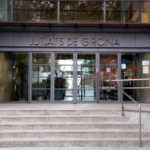 El fratricida de Palafrugell assegura que el germà el va atacar primer amb la crossa i no recorda colpejar-lo al cap Abús sexual