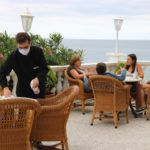 Els bars i restaurants del Baix Empordà treballen “al 100%” per Setmana Santa amb la incertesa d’un nou tancament