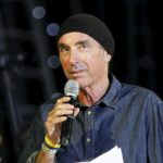 Lluís Llach presenta llibre a Palafrugell amb actuació de Neus Mar divendres 21 de maig