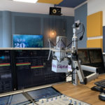 Vine al programa d’inauguració de l’estudi de Capital amb Miquel Abras, Mazoni, Adrià Pujol i el monarca de la Bisbal, entre altres Ràdio Capital