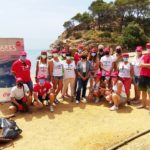 privat:-coca-cola-i-la-santa-market-netegen-les-platges-cala-canyet-i-canyerets