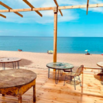 Torna el ‘xiringuito’ de la platja Illa Roja