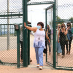 Actualització: Dolors Bassa ja és lliure. Surt de Puig de les Basses després de la concessió dels indults dolors bassa a la sortida de la presó