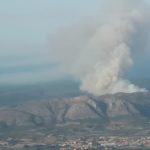 Estabilitzat l’incendi que crema el massis del Montgrí des d’ahir a la tarda