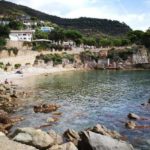 El lliure accés a la urbanització de Rosamar fa créixer el nombre de visitants i crea conflictes