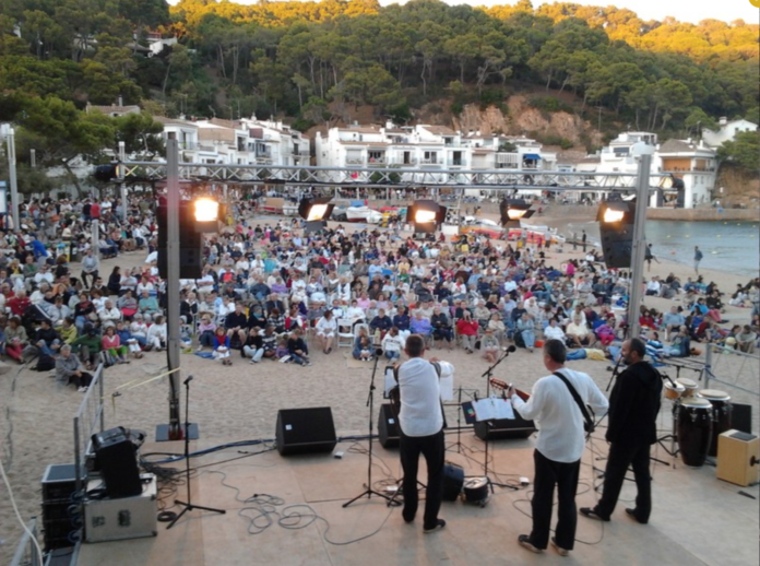 Cantada d'Havaneres Tamariu Cantada d'Havaneres de Tamariu