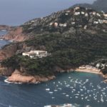 Platja d’Aiguablava a Begur amb el Parador d’Aiguablava 3
