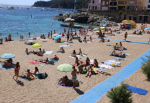 L’Ajuntament de Palafrugell mantindrà el requisit del català en les licitacions tot i retirar-lo en el servei de socorrisme platges canadell