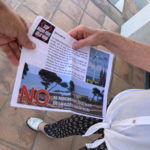 600 fulls informatius contraris al parc eòlic marí per repartir entre els turistes de la Costa Brava