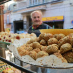 La pujada de preus farà que els panellets siguin fins a un 5% més cars en la primera Castanyada sense restriccions panellets pastiseria