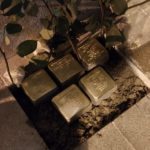privat:-palafrugell-col•loca-5-llambordes-stolpersteine-en-record-dels-deportats-del-municipi-als-camps-de-concentracio-nazis