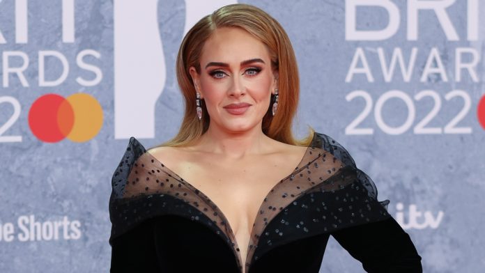 adele-triomfa-als-brit-awards-2022 adele-triomfa-als-brit-awards-2022